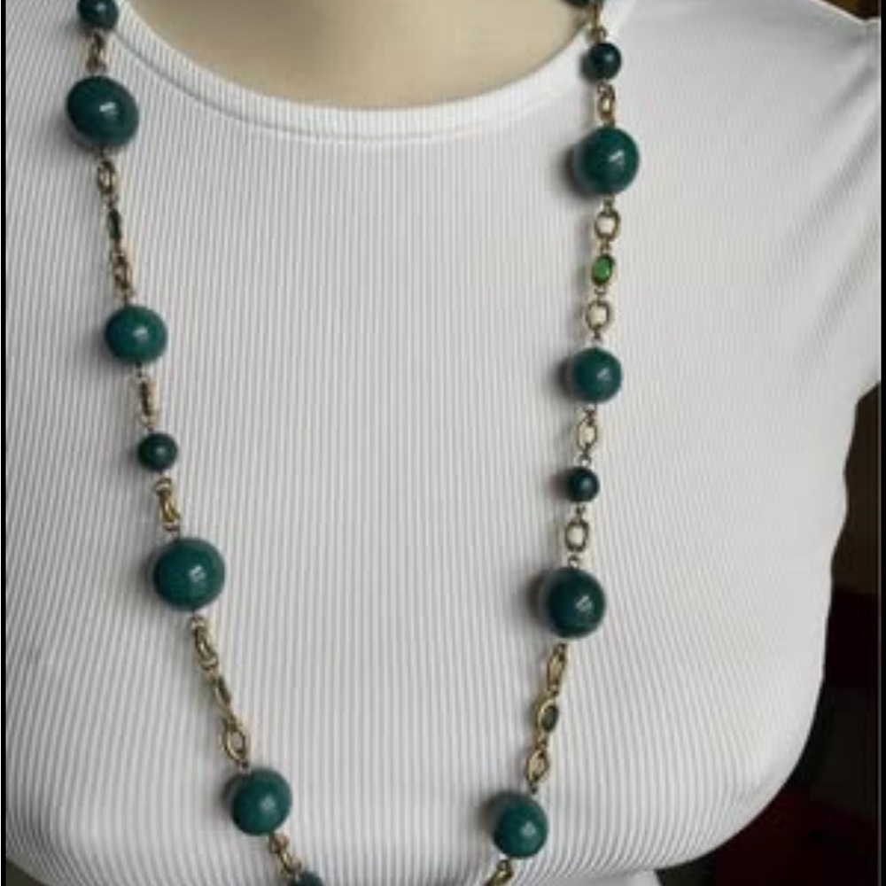 Banana Republic Green Beaded Necklace